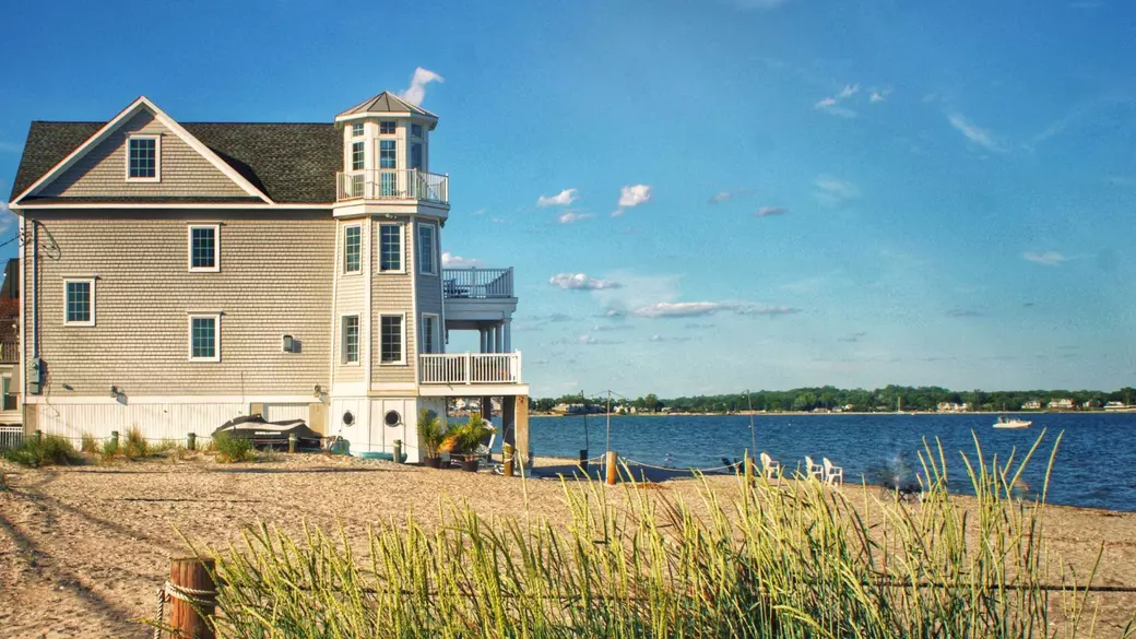 Discover Greenwich Bay, Rhode Island – Coastal Living at Its Best